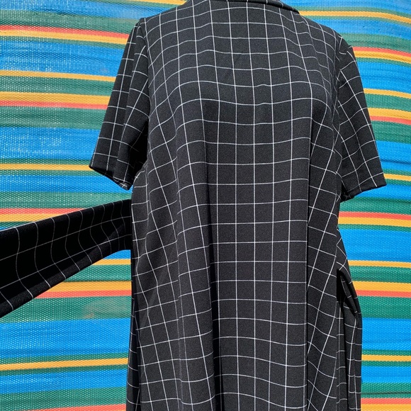 Flamingo Urban Black WindowPane Dress - Picture 4 of 6